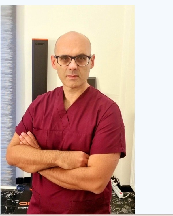 Ritratto del Dr. Roberto Uliano, biologo nutrizionista